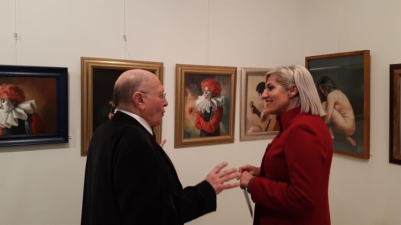 Eduardo Martínez 'Güela' expone en San Fernando la muestra 'Femenino Singular'.