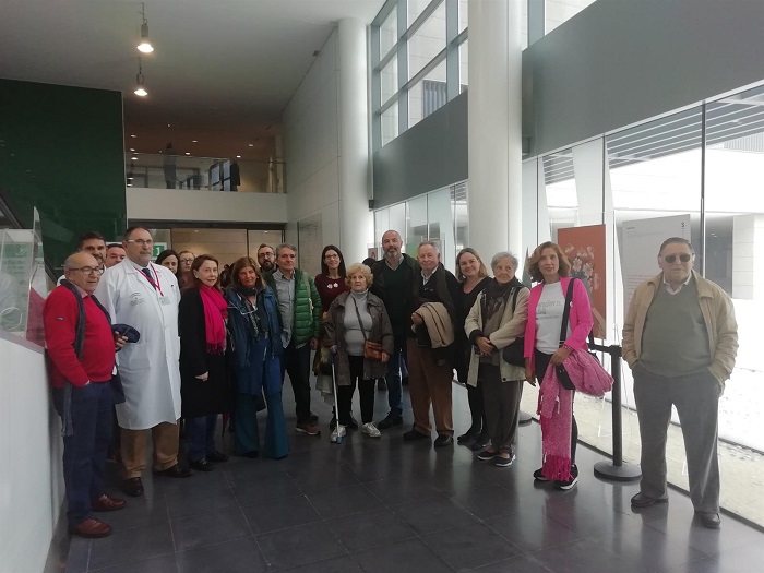 Inauguración de la exposición sobre cáncer de mama en el El Hospital de La Línea.