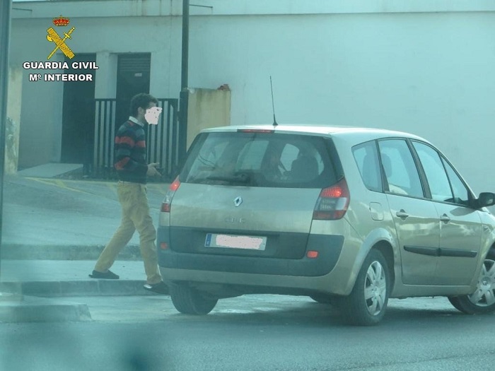 Detenido por vender droga junto a un centro de Primaria en Villamartín