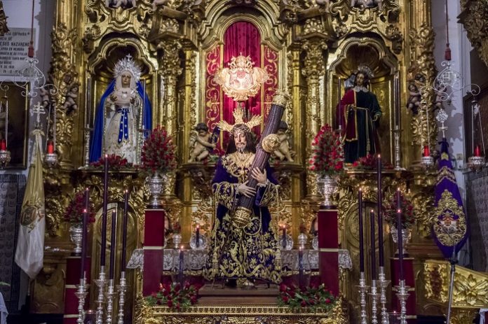 El Nazareno de Santa María recupera un broche donado hace 120 años