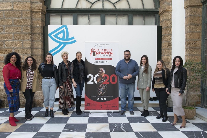 La Pasarela Flamenca Jerez acoge el I certamen Volantes de Cádiz