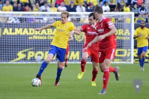 El empate contra el Zaragoza permite al Cádiz mantener el liderato