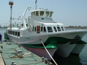 El catamarán de la Bahía de Cádiz suspende el servicio temporalmente