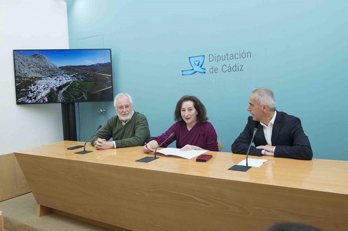 Un vídeo de altura para promocionar los valores de Villaluenga del Rosario