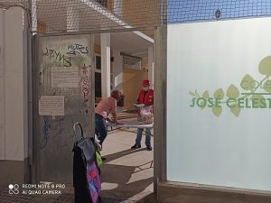 Cádiz inicia el reparto de alimentos a los casi 150 escolares del Programa Syga