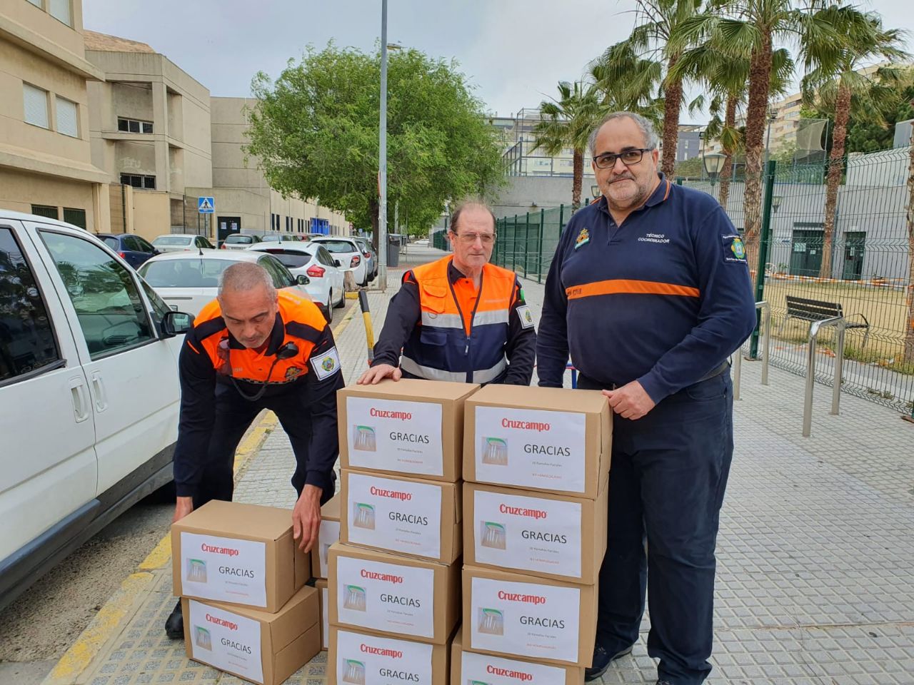 Cádiz recibe una donación de 360 pantallas faciales protectoras