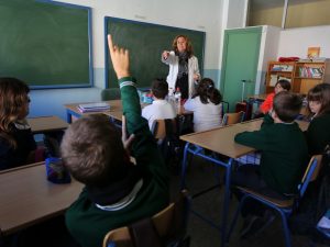 La desinfección de los centros educativos de Cádiz comienza la próxima semana