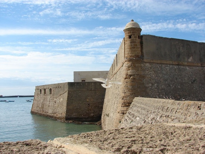 El día 7 salen a la venta las entradas para los espectáculos del Castillo de Santa Catalina