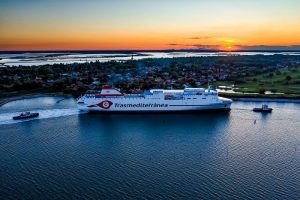 El ferry 'Ciudad de Valencia' se une este mes a la línea Cádiz-Canarias