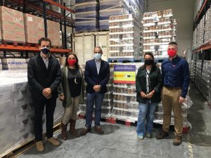 La segunda fase del Programa 2020 de ayuda alimentaria reparte más de 1,6 millones de kilos/litros de alimentos básicos para una comida completa