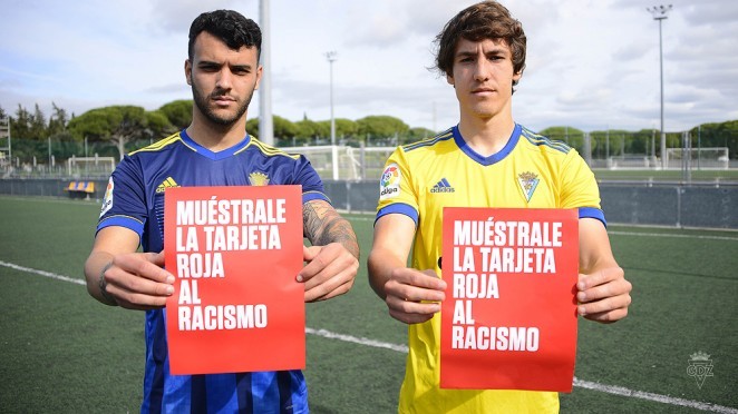 El Cádiz CF saca la roja al racismo