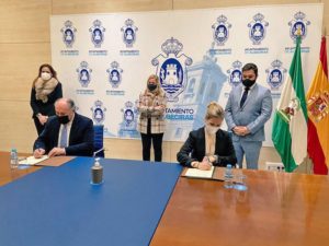 Algeciras firma la cesión del suelo destinado a los nuevos juzgados