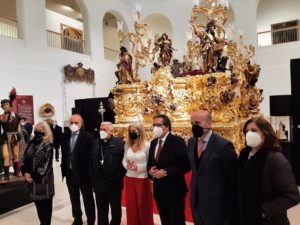 Fundación Cajasol y el Museo Provincial acogen la exposición cofrade 'Una historia de Fe'