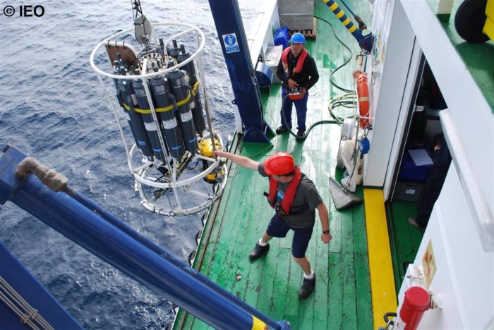 Estudian las propiedades físicas, químicas y biológicas de las aguas del Golfo de Cádiz