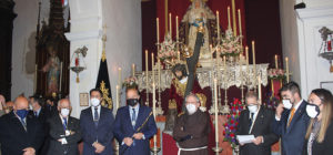 La UCA entrega el bastón de Mando a Jesús Caído