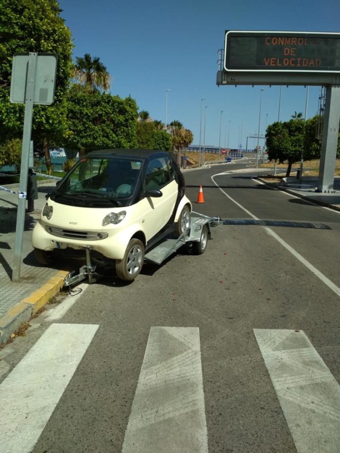 Localizado en San Fernando un conductor tras perder el remolque