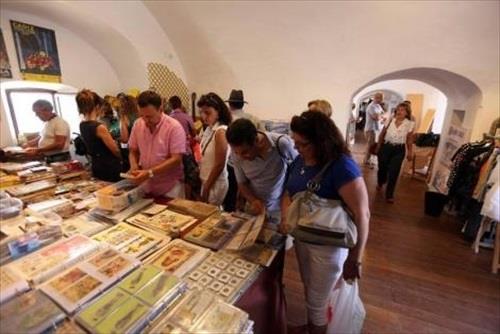 Cádiz despide la Feria del Libro con Aute y actividades infantiles