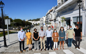 Abre al tráfico el paseo de Arcos tras la reurbanización con un millón de euros