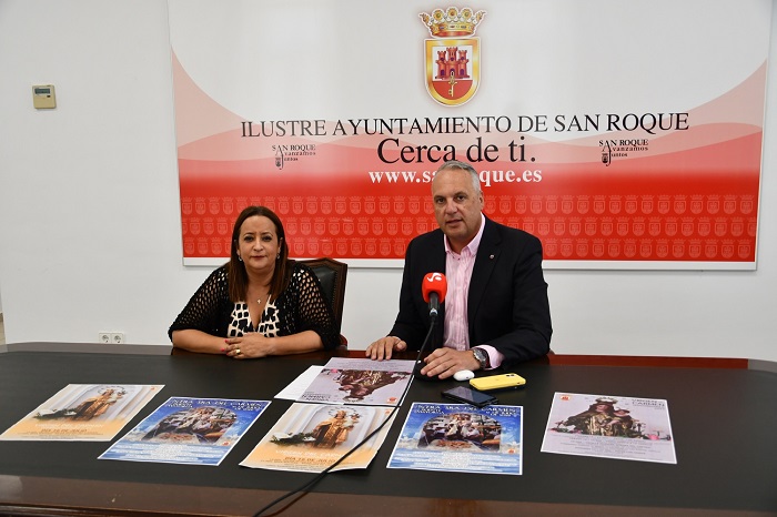 Guadarranque celebra un año más las Fiestas de la Virgen del Carmen, que tendrán su momento álgido el sábado, día 16, con la procesión de la patrona de la barriada. Además, habrá una fiesta temática, una fiesta infantil, una sardinada y la tradicional Cena de Mayores, con la que el domingo se cierra la programación.