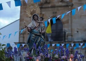 Concurso de Alfombras de Sal