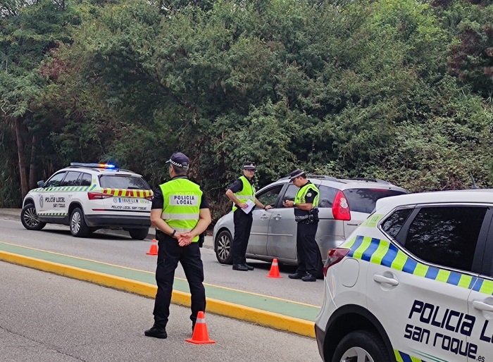 La Policía Local de San Roque participa en la campaña de control de las condiciones del vehículo