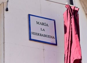 María la Hierbabuena